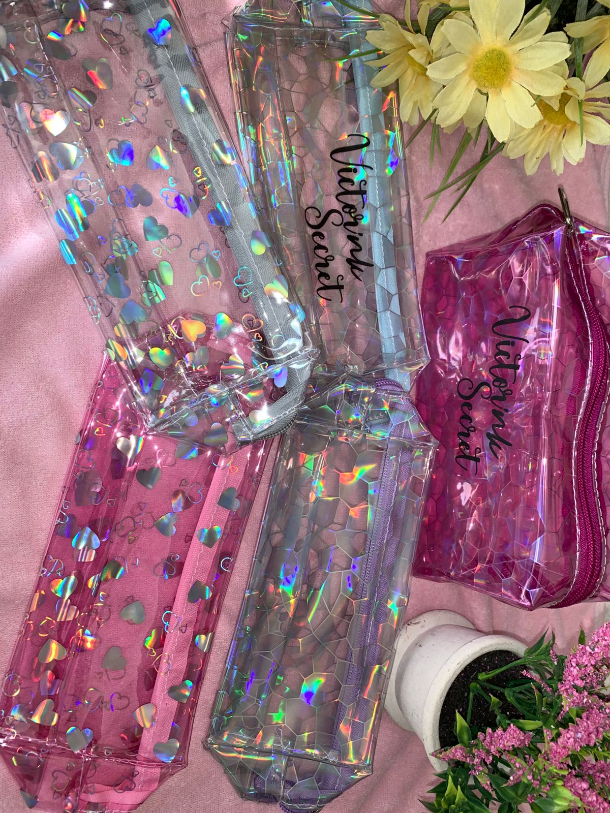 🎀  COSMETIQUERAS DE LUJO– ¡ORGANIZA CON ESTILO Y PERSONALIDAD!