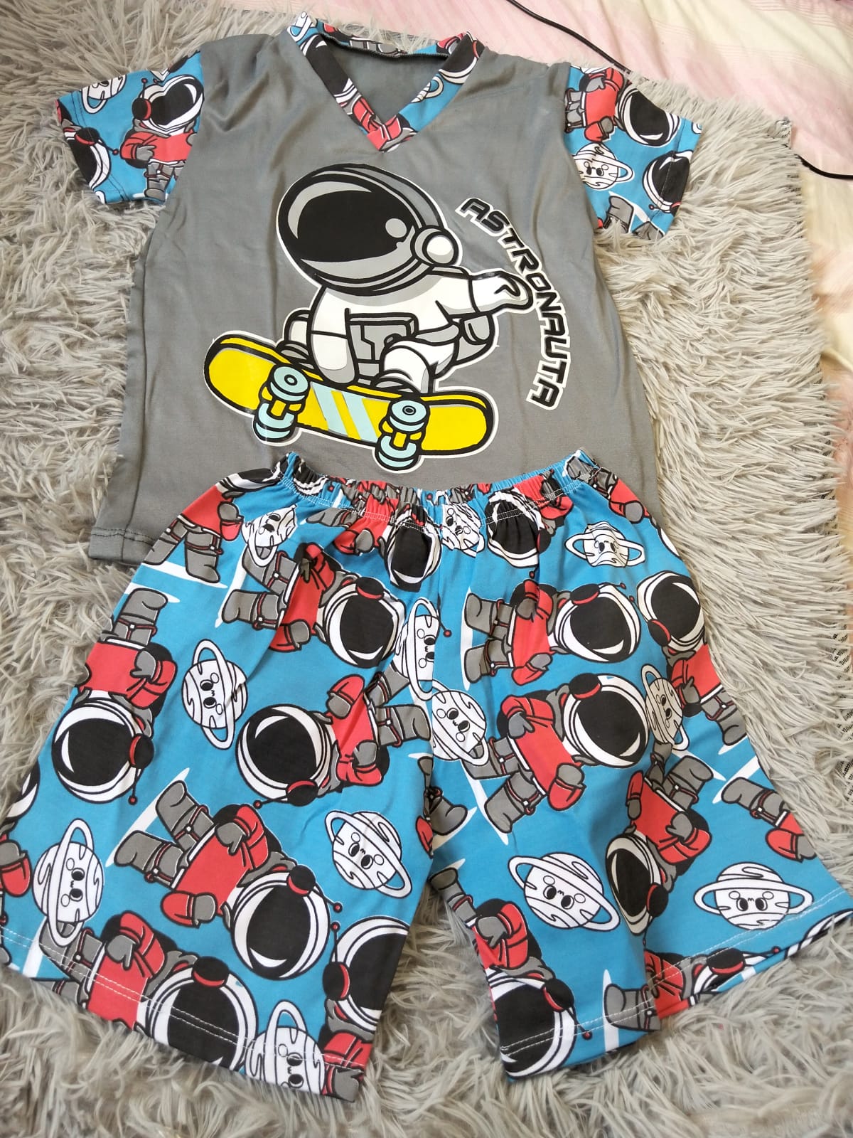 PIJAMA NIÑO/NIÑA – MANGA CORTA Y SHORT