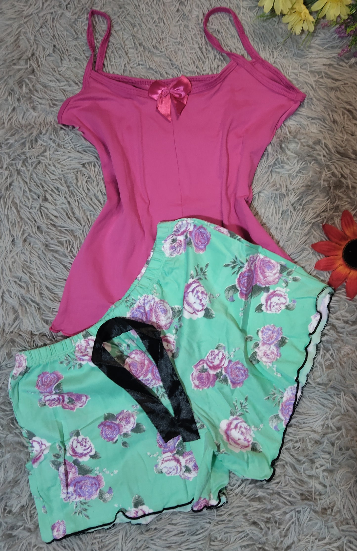 PIJAMA AMOR KAWAII – BLUSA DE TIRAS + SHORT ESTAMPADO