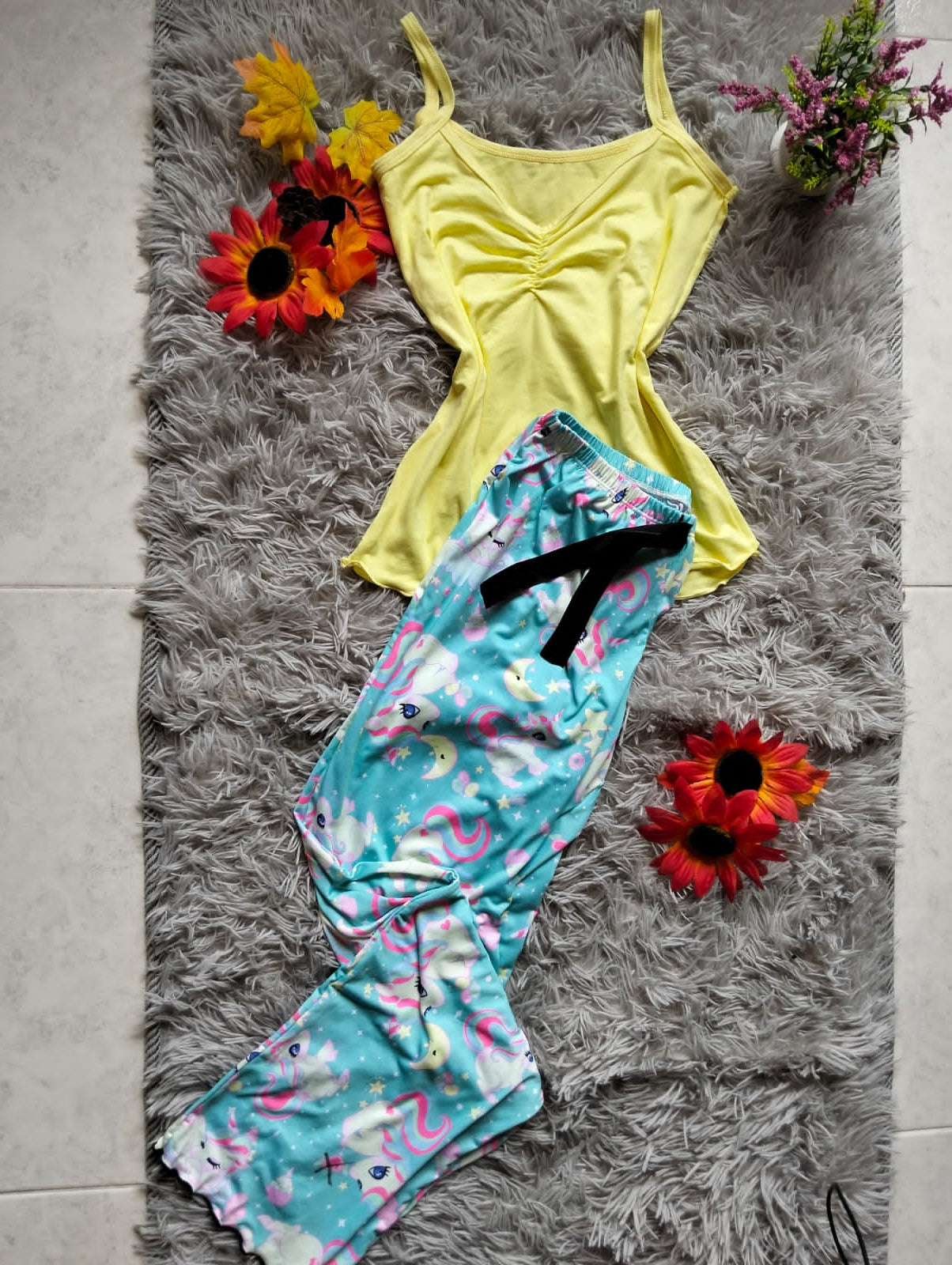 PIJAMA DAMA DULCES SUEÑOS – BLUSA DE TIRAS Y PANTALÓN ESTAMPADO