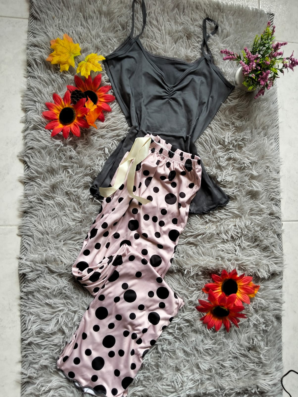 PIJAMA DAMA DULCES SUEÑOS – BLUSA DE TIRAS Y PANTALÓN ESTAMPADO