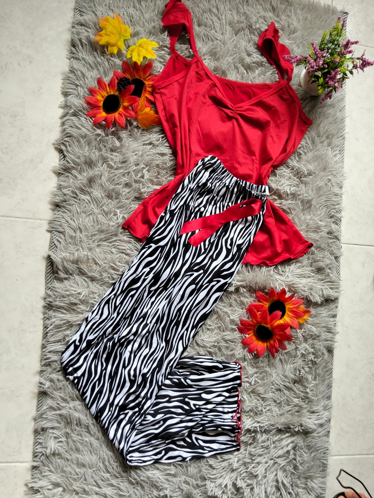 PIJAMA DAMA DULCES SUEÑOS – BLUSA DE TIRAS Y PANTALÓN ESTAMPADO