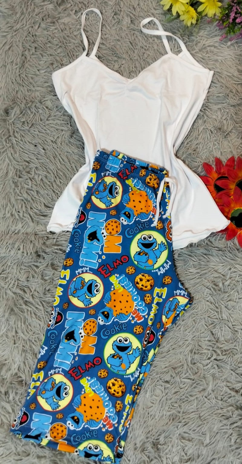 PIJAMA IVANNA– CAPRI Y BLUSA DE TIRAS SÚPER CÓMODA