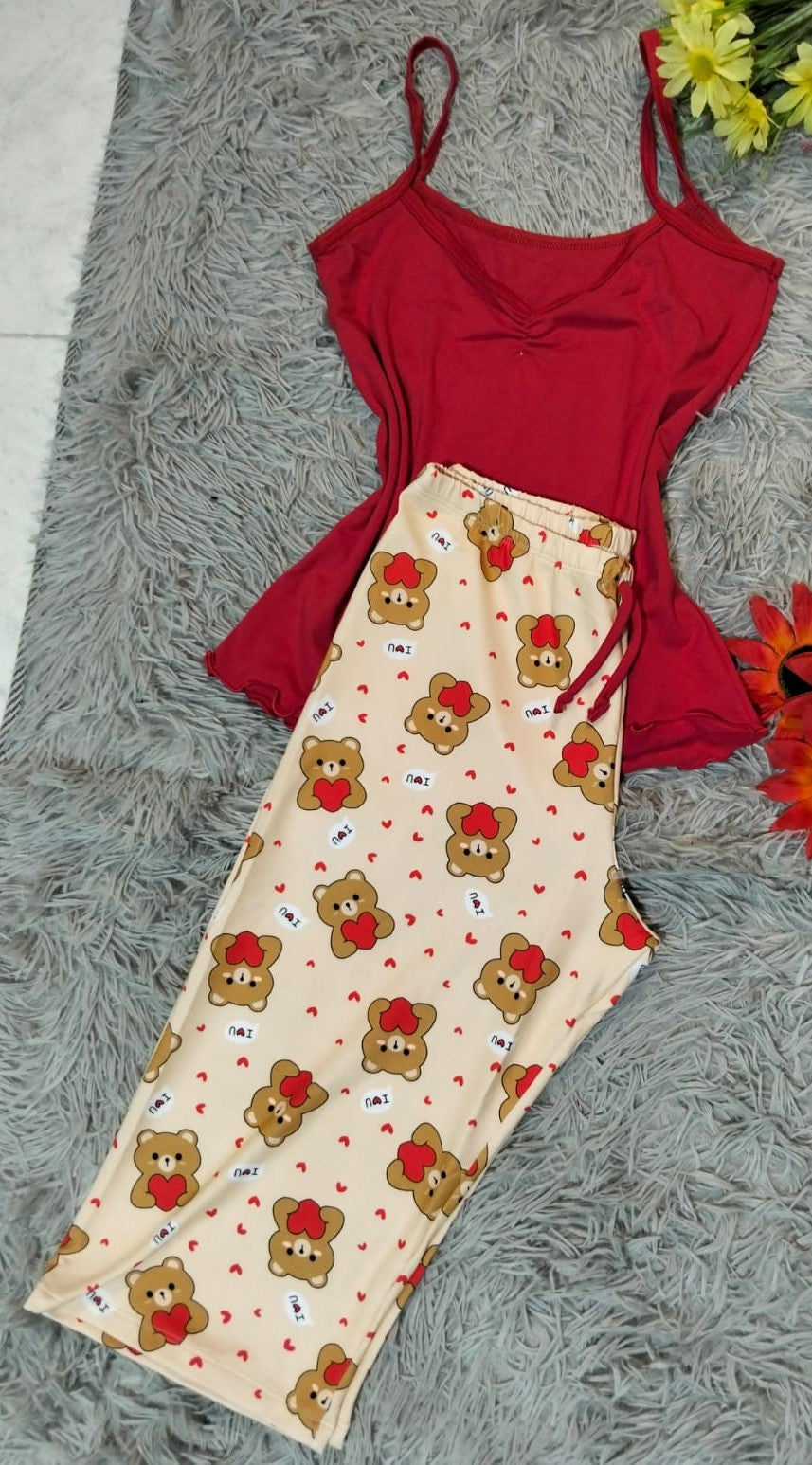 PIJAMA IVANNA– CAPRI Y BLUSA DE TIRAS SÚPER CÓMODA