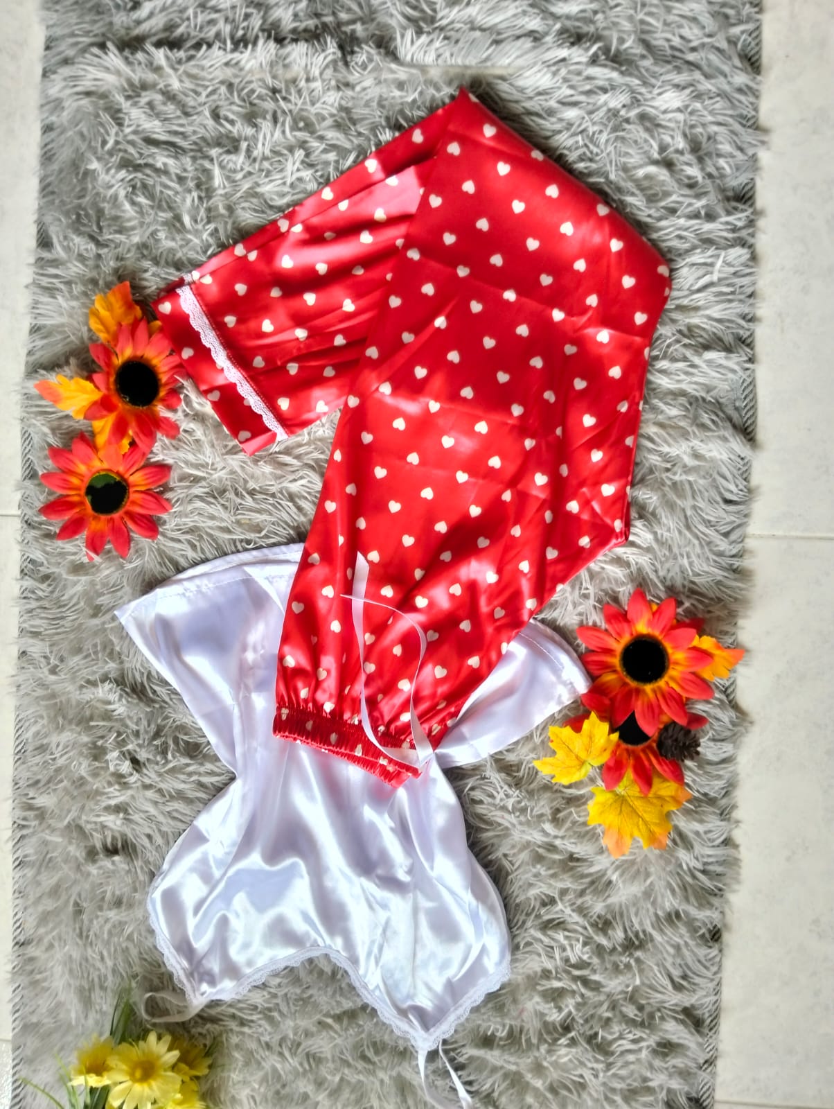 PIJAMA SATINADA DAMA – TOP CON ENCAJE Y PANTALÓN LARGO